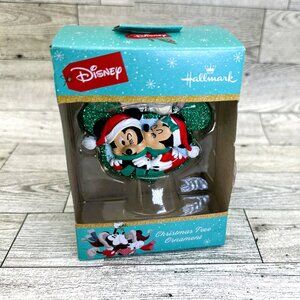 Brand New in Box Hallmark Disney Minnie Kissing Mickey Christmas Ornament